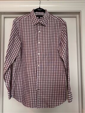 Banana Republic Men's Burgundy and White Check Dress Shirt